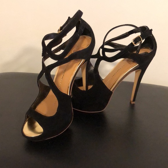 Double Strap, Double Fun High Heels! - Picture 3 of 6